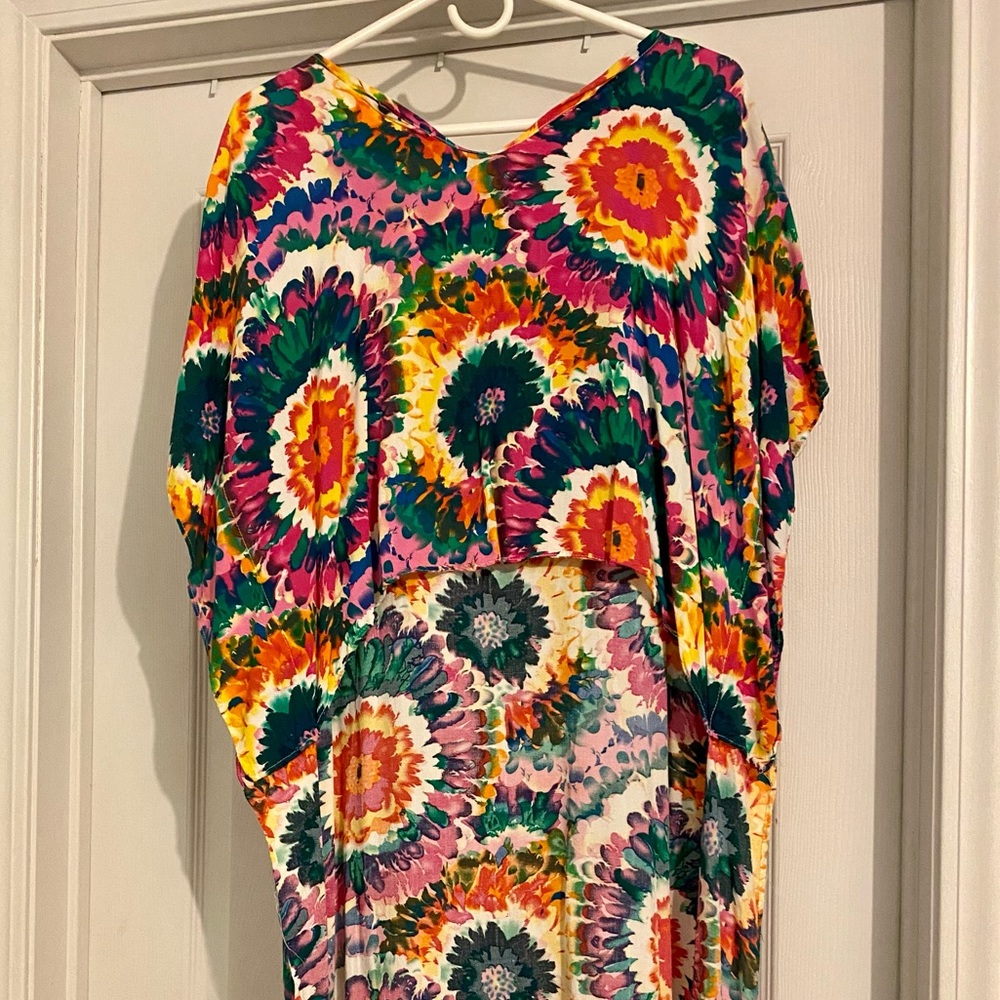 Floral Tie Dye High/Low Boxy Crop Top